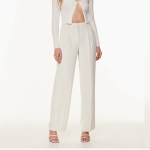 Aritzia/Wilfred Effortless Pant- matte pearl